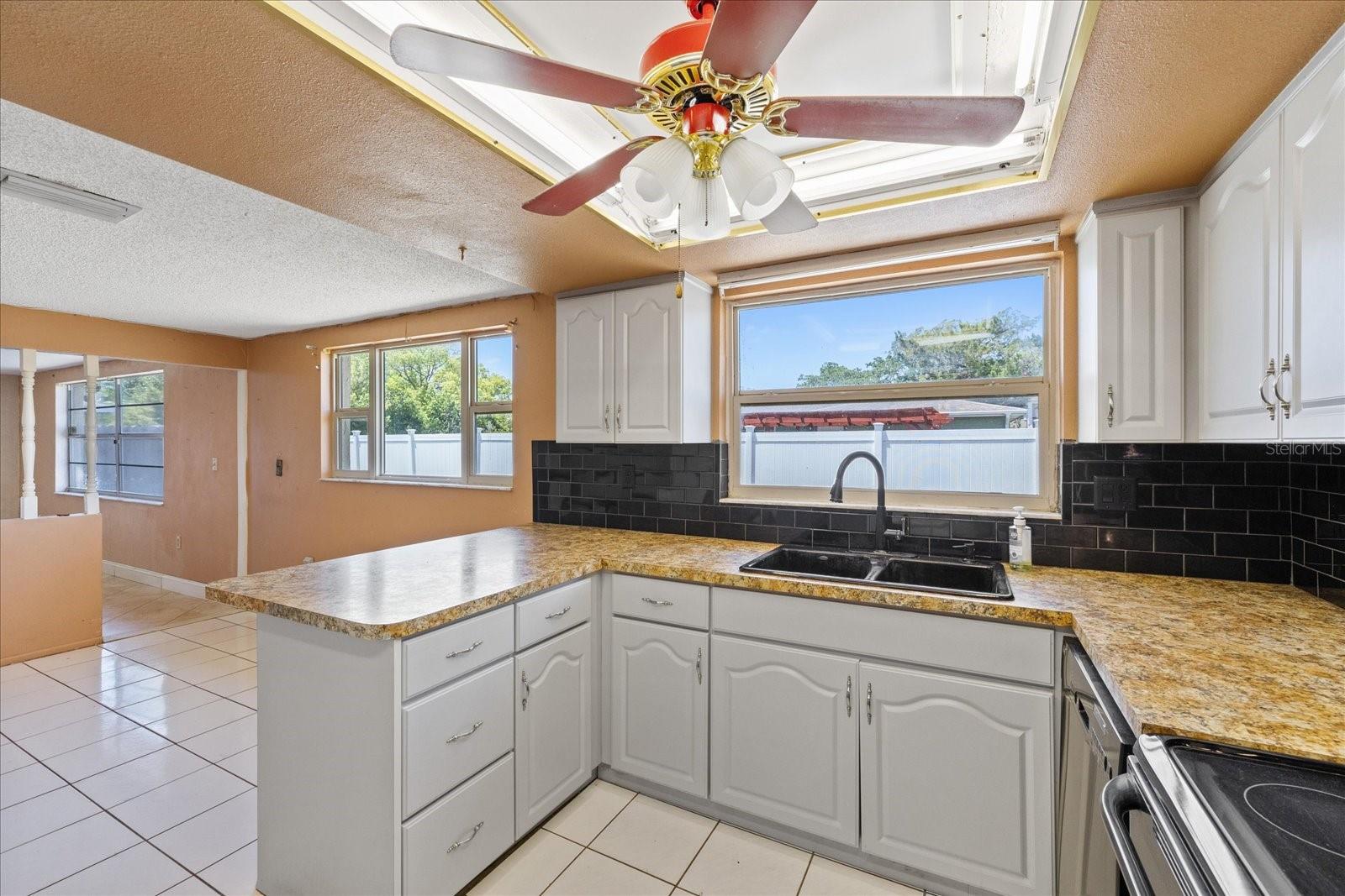 9001 LIDO LN, PORT RICHEY, FL, 34668