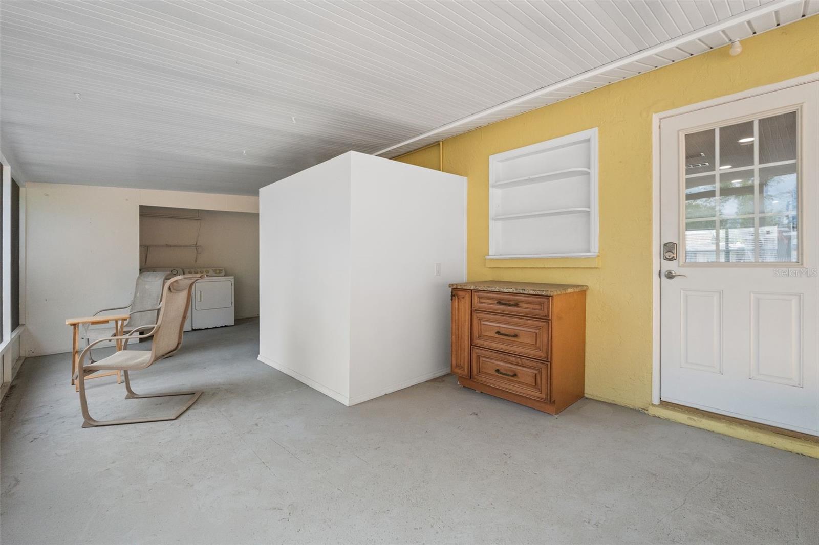 2751 71ST DR E, SARASOTA, FL, 34243