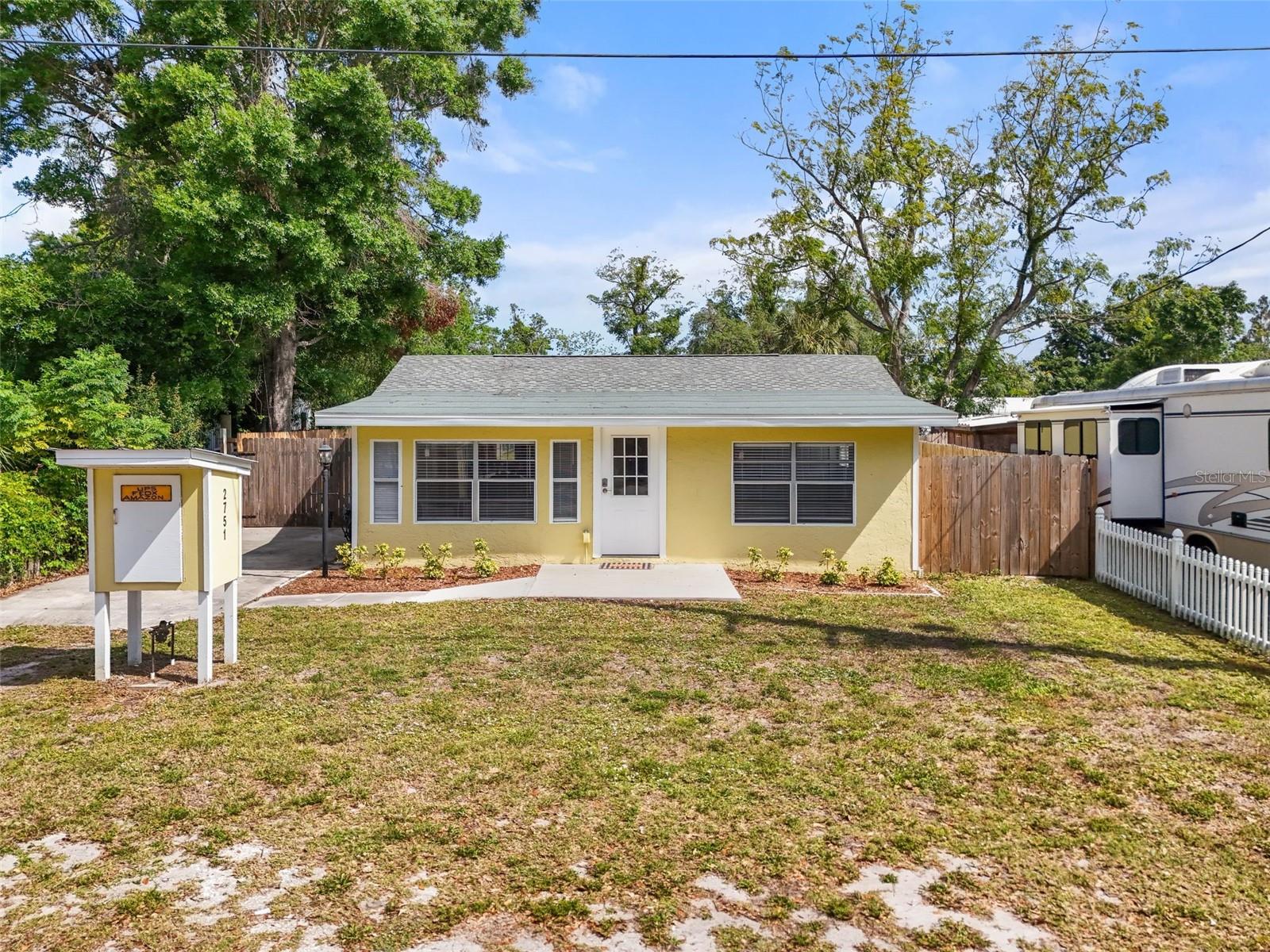 2751 71ST DR E, SARASOTA, FL, 34243