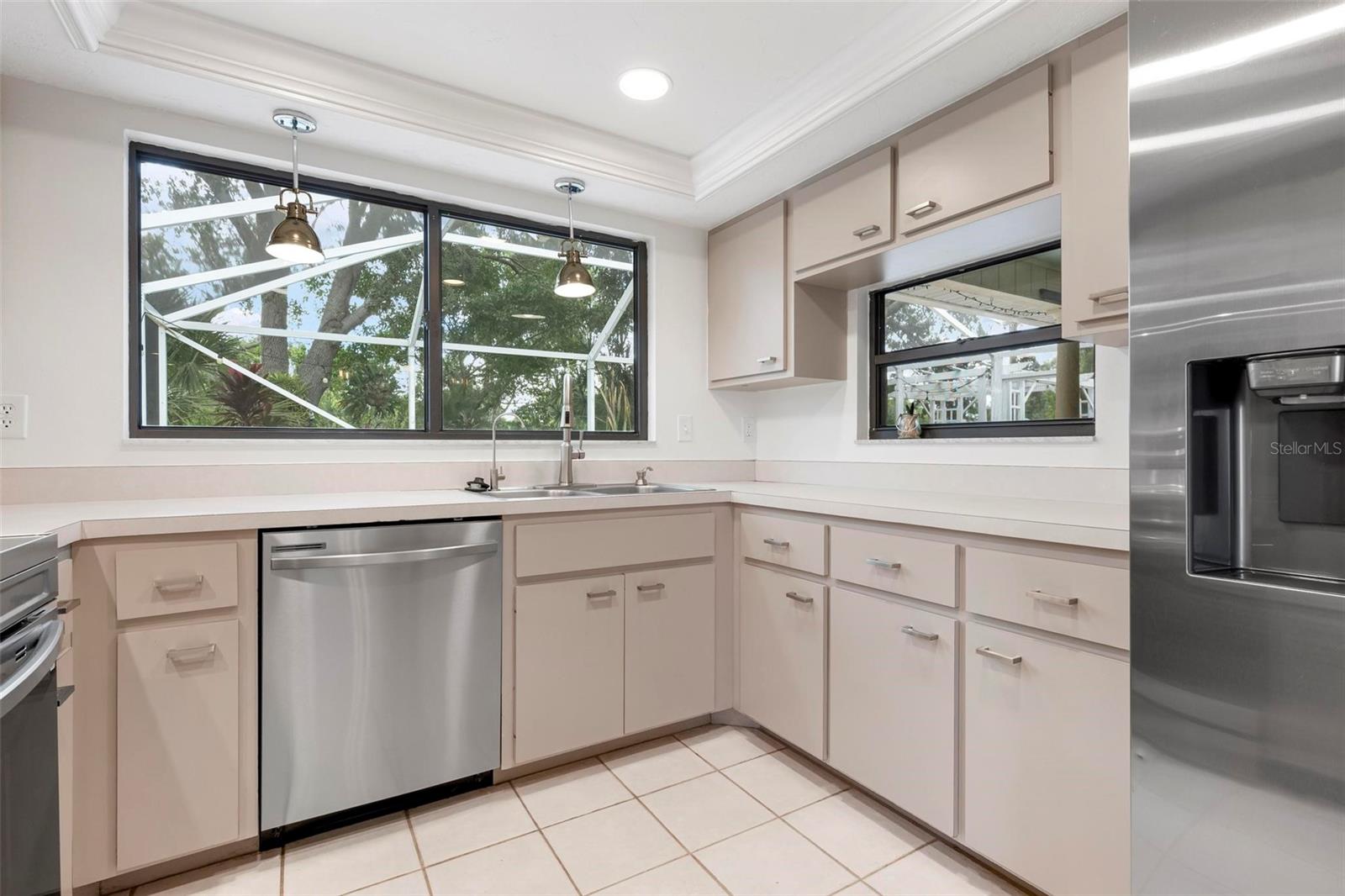 4219 BERKSHIRE DR, SARASOTA, FL, 34241