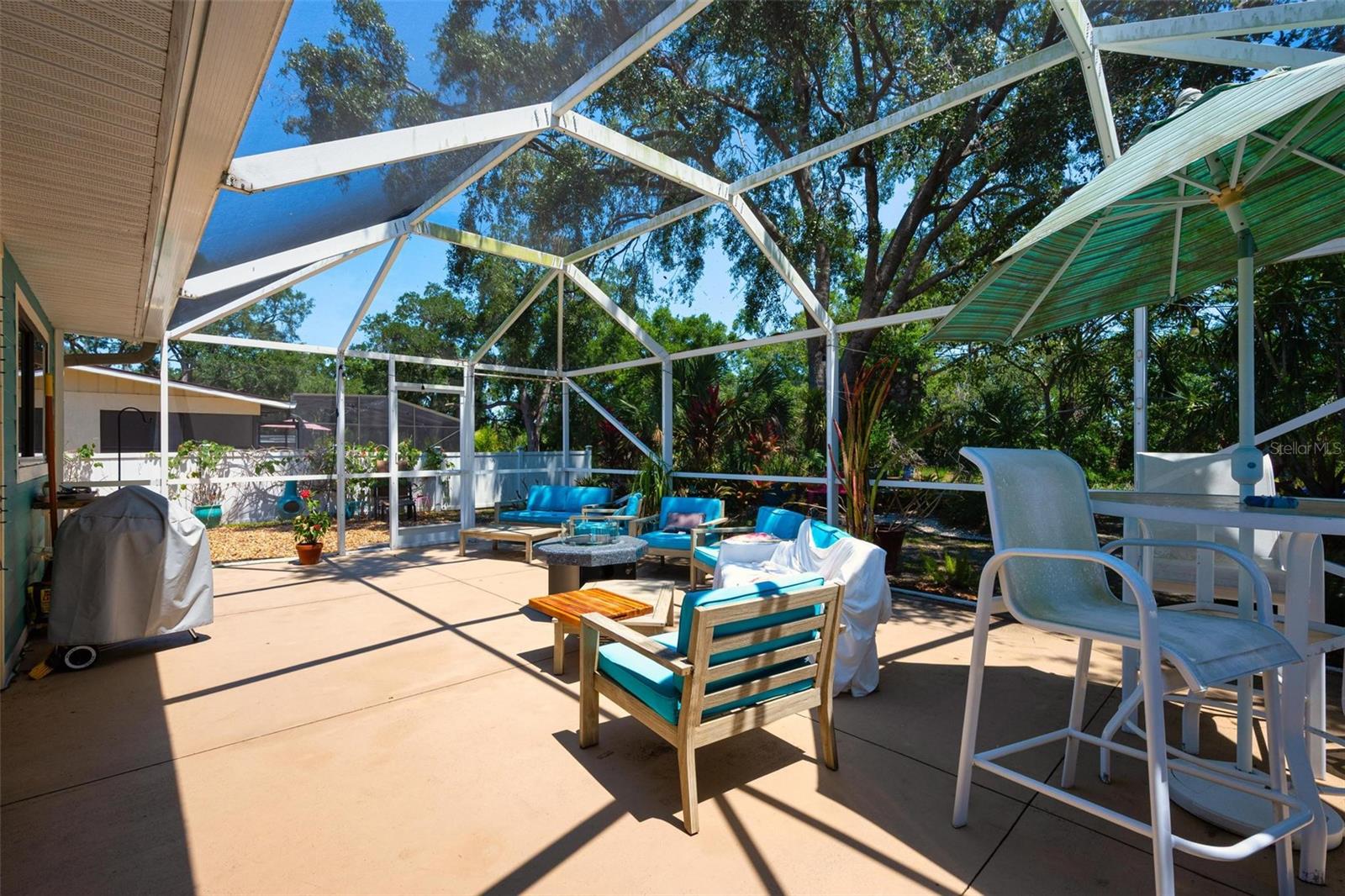 A4649957 Property Photo
