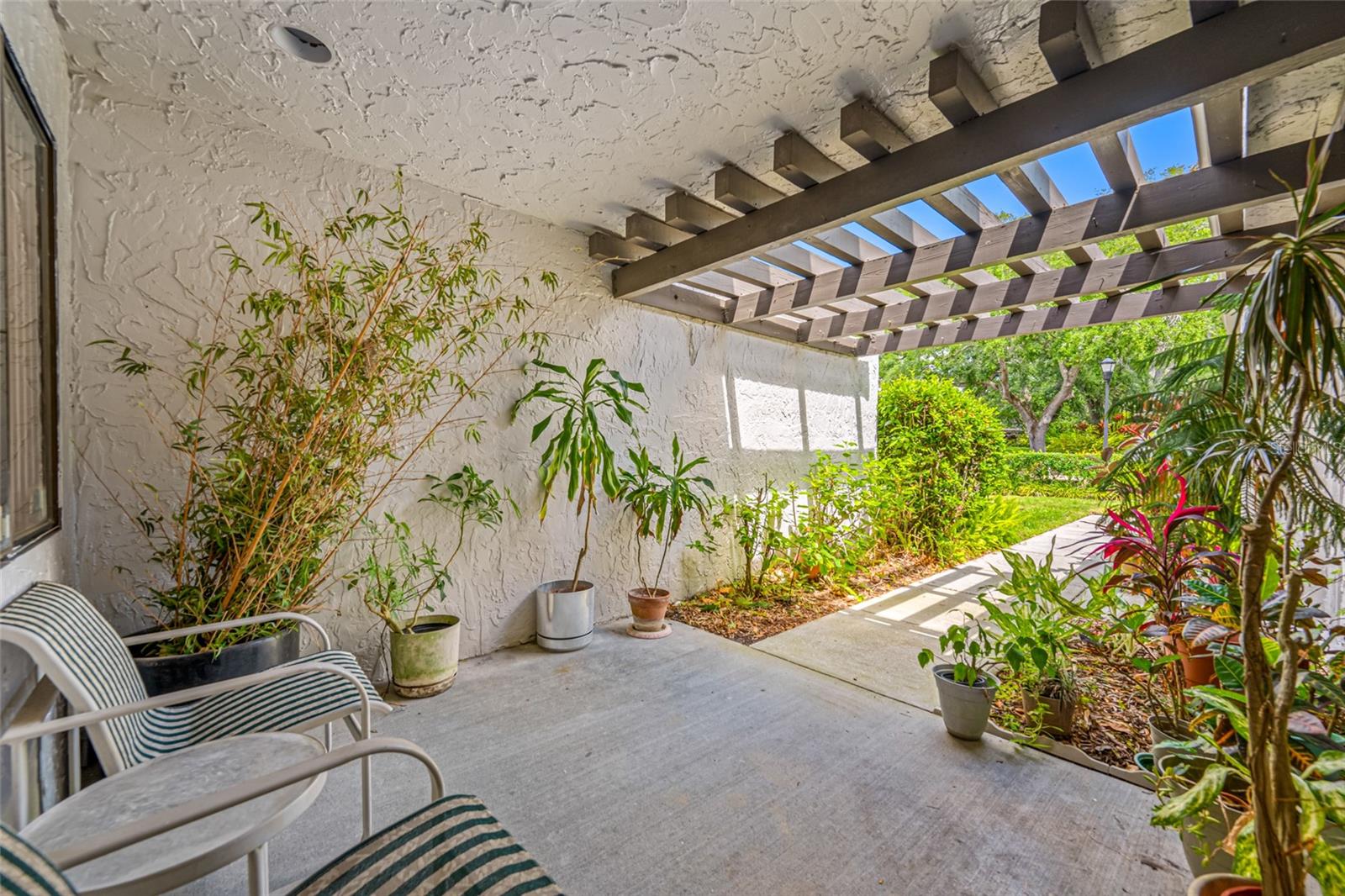 4212 FAIRWAY CIR, TAMPA, FL, 33618