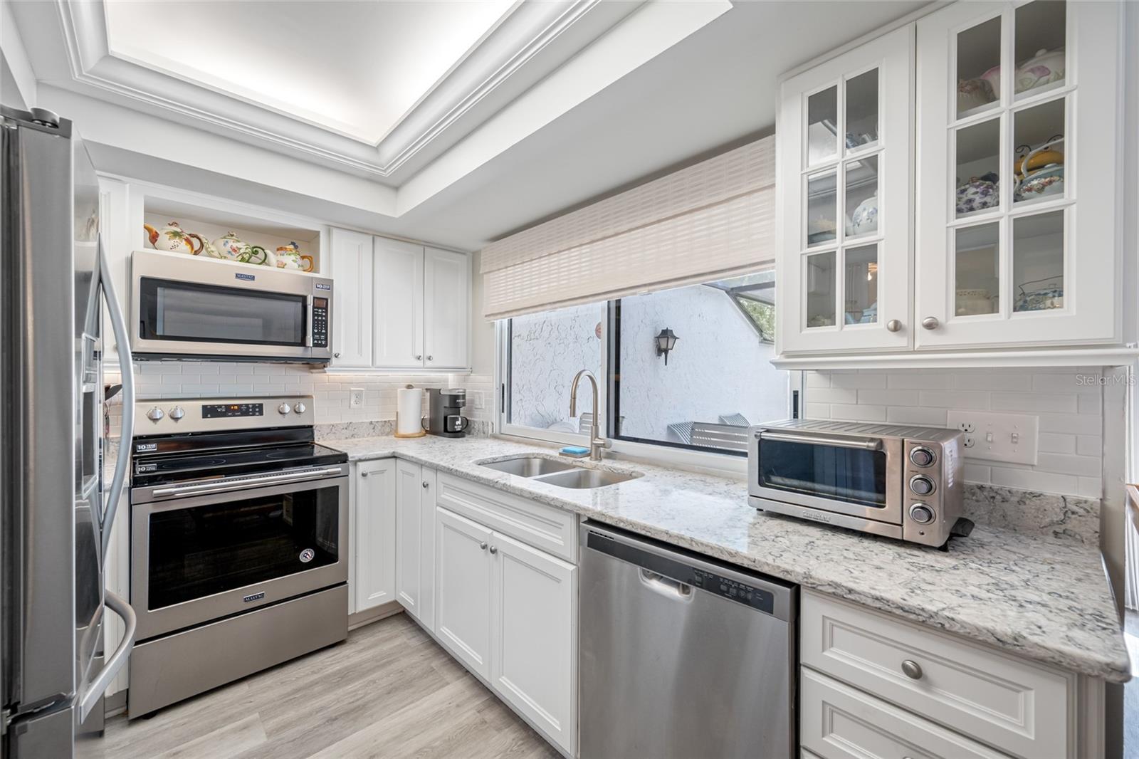 4212 FAIRWAY CIR, TAMPA, FL, 33618