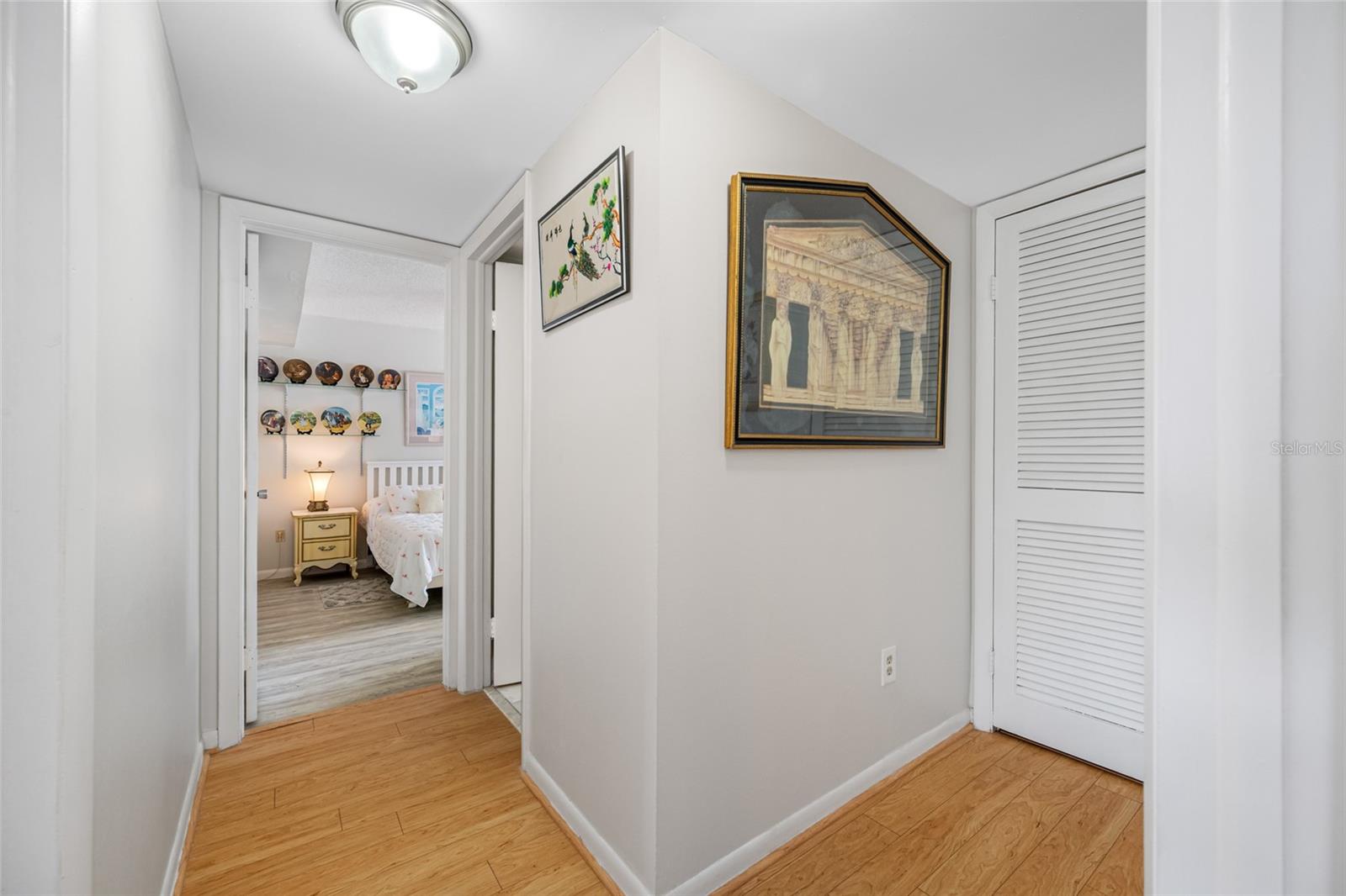 4212 FAIRWAY CIR, TAMPA, FL, 33618