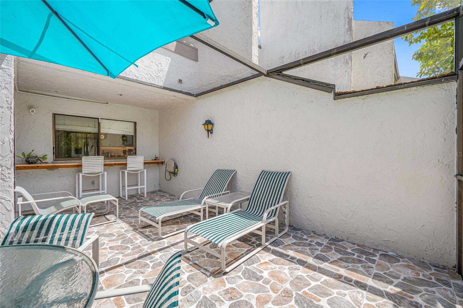 4212 FAIRWAY CIR, TAMPA, FL, 33618