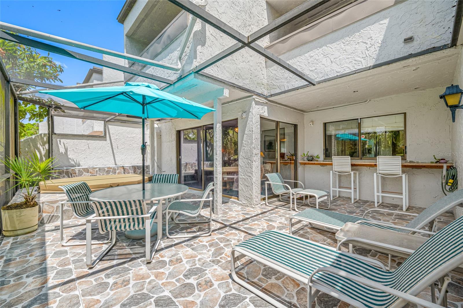 4212 FAIRWAY CIR, TAMPA, FL, 33618