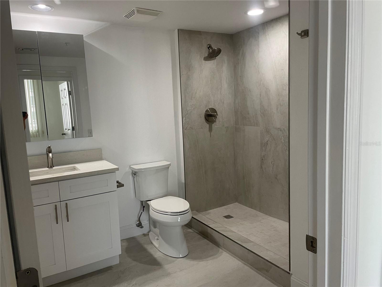 WAVERLY/LK EOLA, ORLANDO, FL, 32801