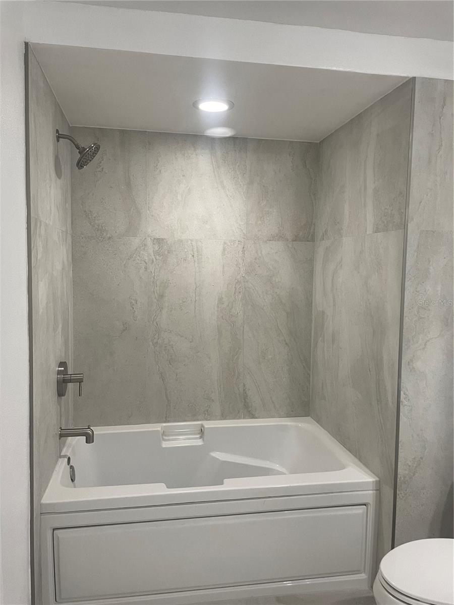 WAVERLY/LK EOLA, ORLANDO, FL, 32801