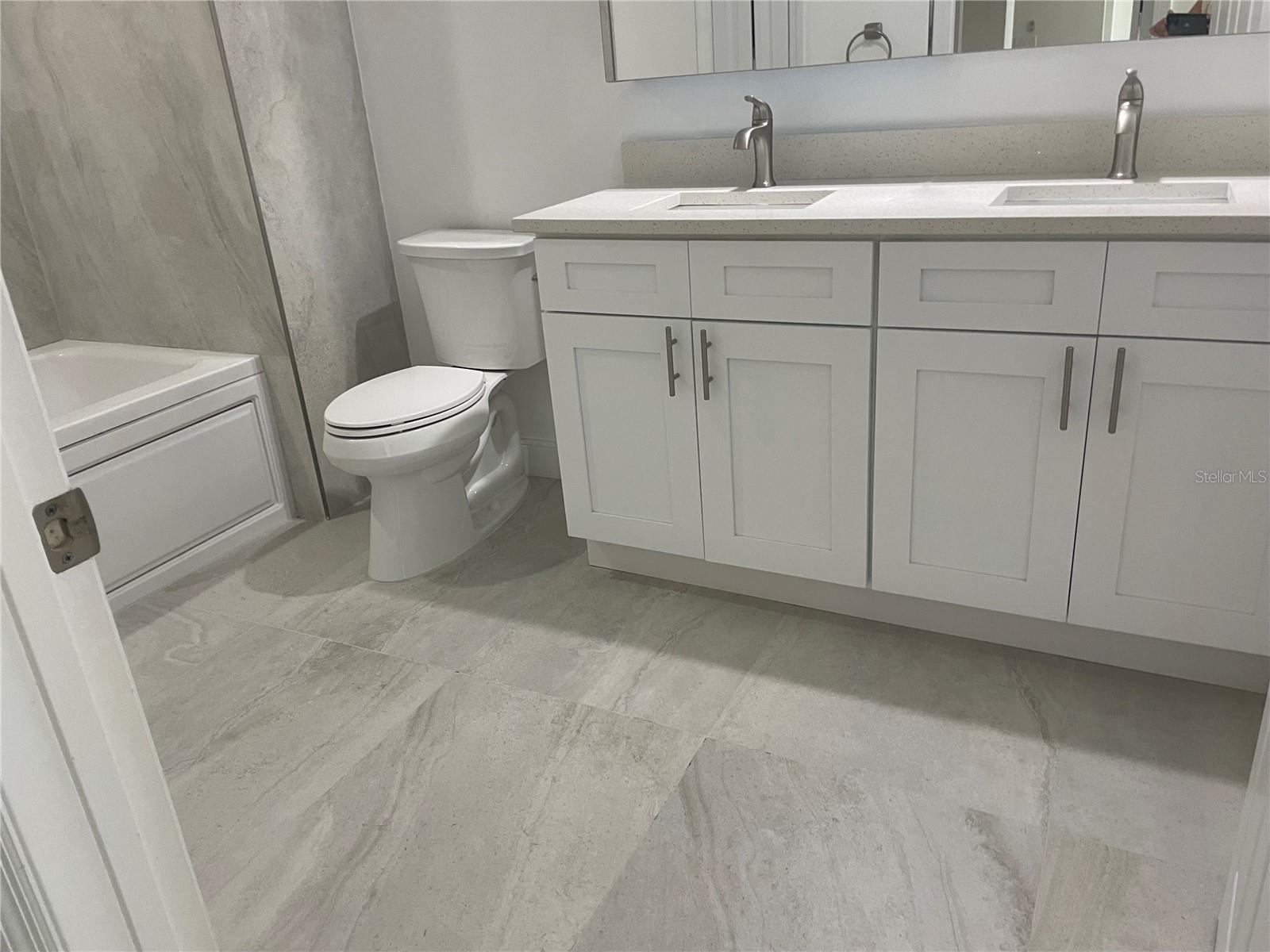 WAVERLY/LK EOLA, ORLANDO, FL, 32801