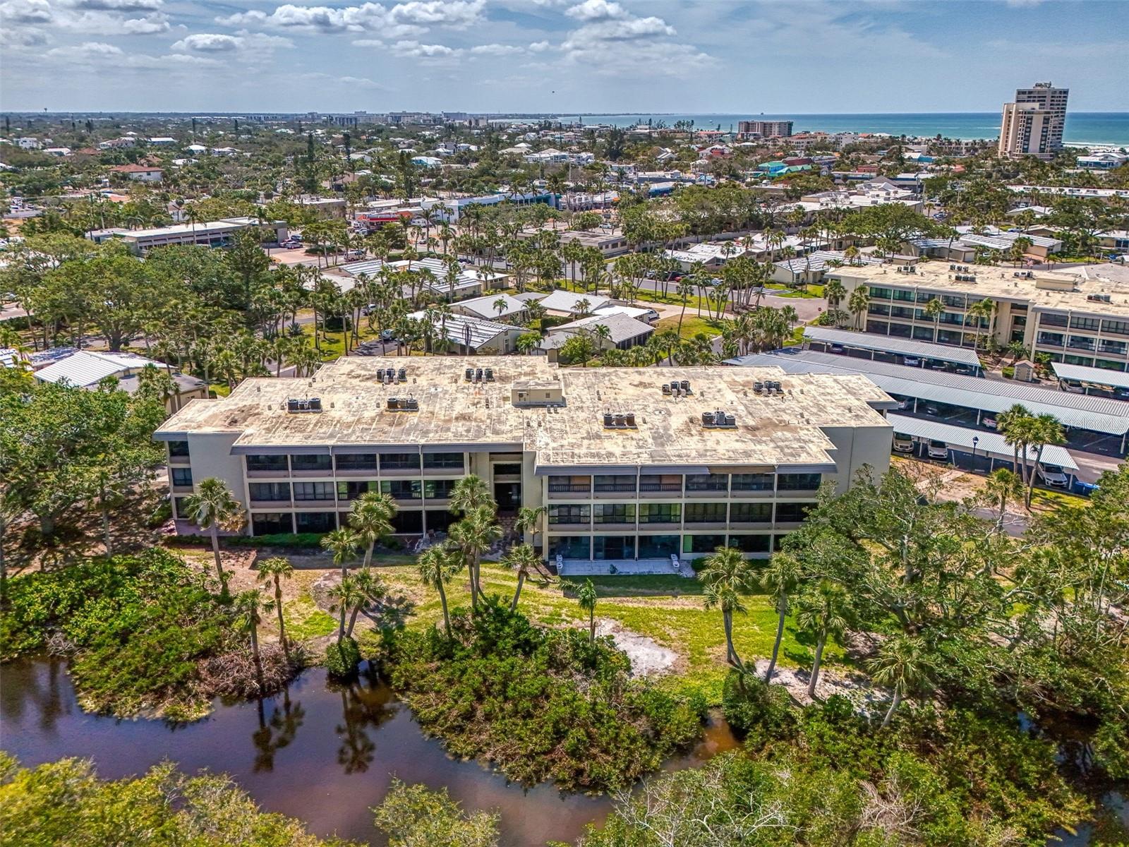 225 HOURGLASS WAY #101, SARASOTA, FL, 34242