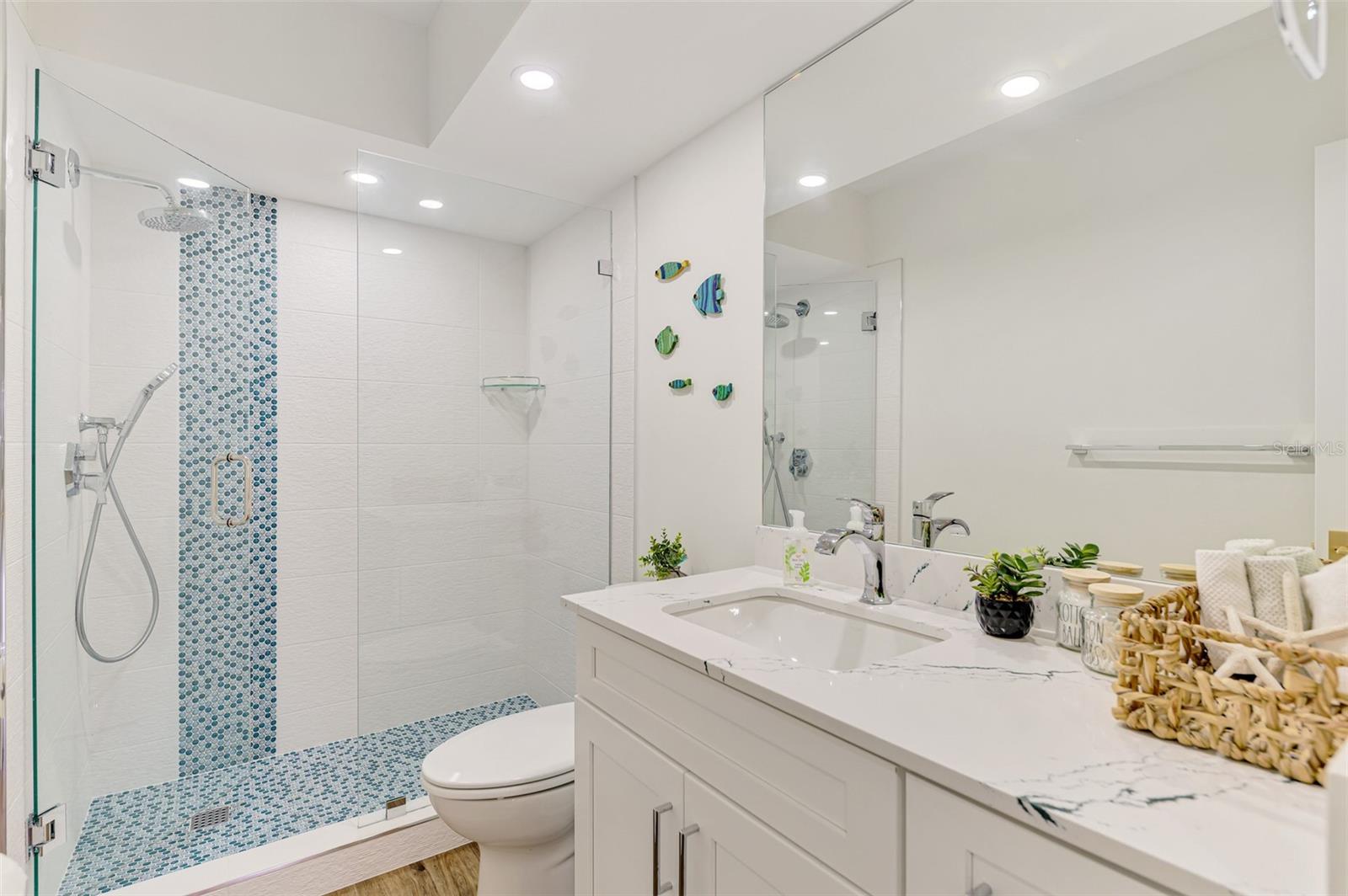 225 HOURGLASS WAY #101, SARASOTA, FL, 34242