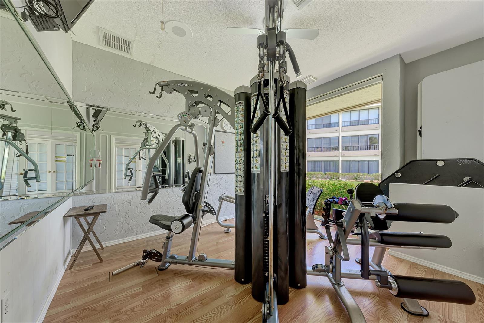 225 HOURGLASS WAY #101, SARASOTA, FL, 34242