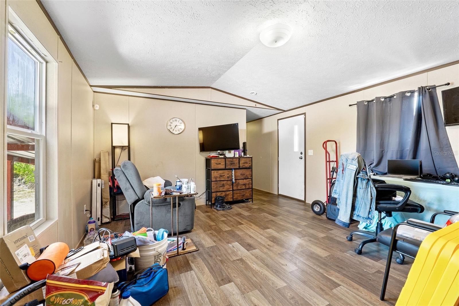 14300 BEVERLY DR, ASTATULA, FL, 34705