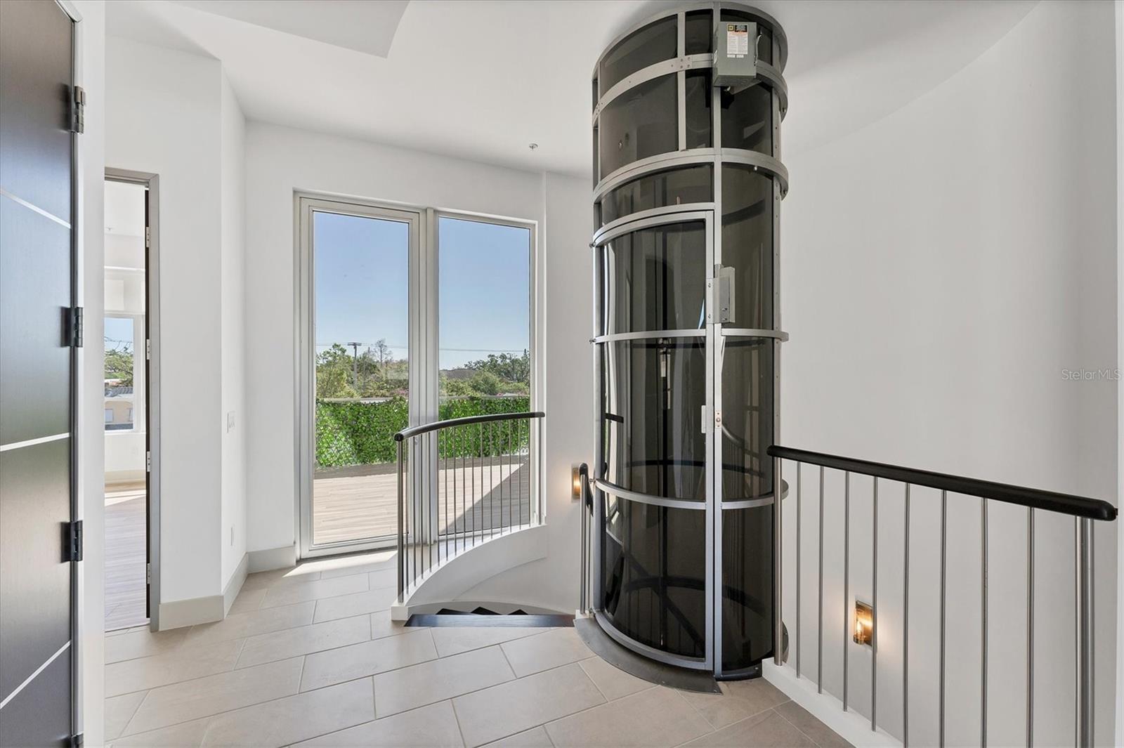 219 COSMOPOLITAN CT, SARASOTA, FL, 34236