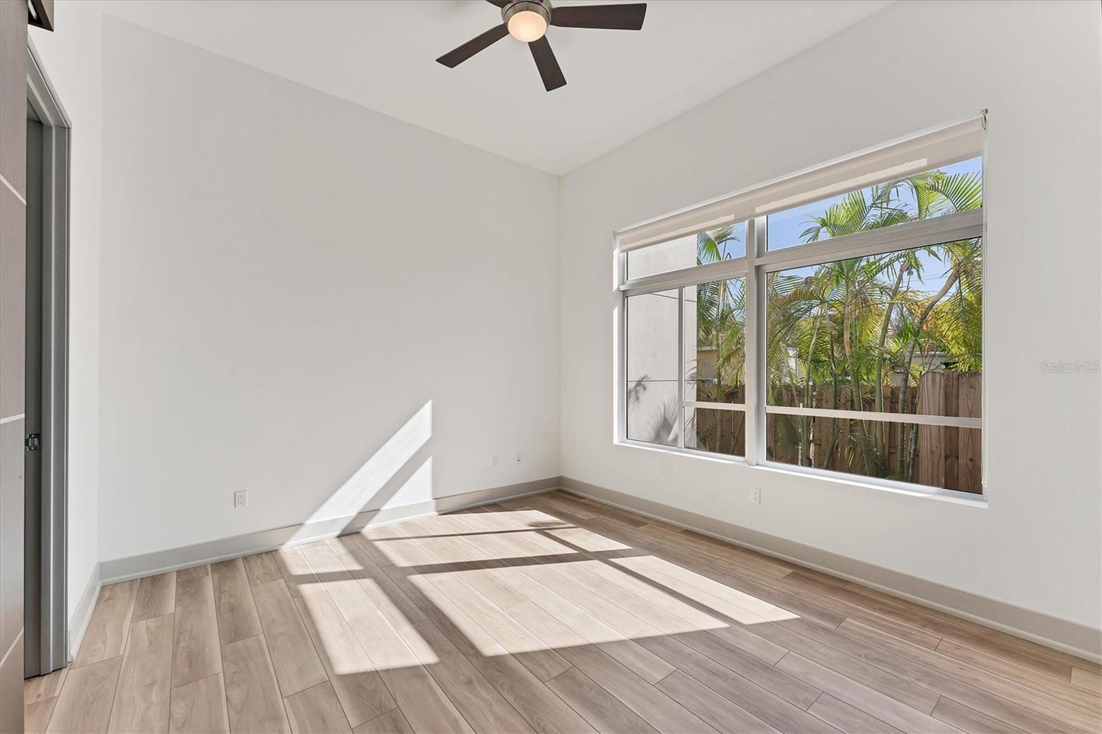 219 COSMOPOLITAN CT, SARASOTA, FL, 34236