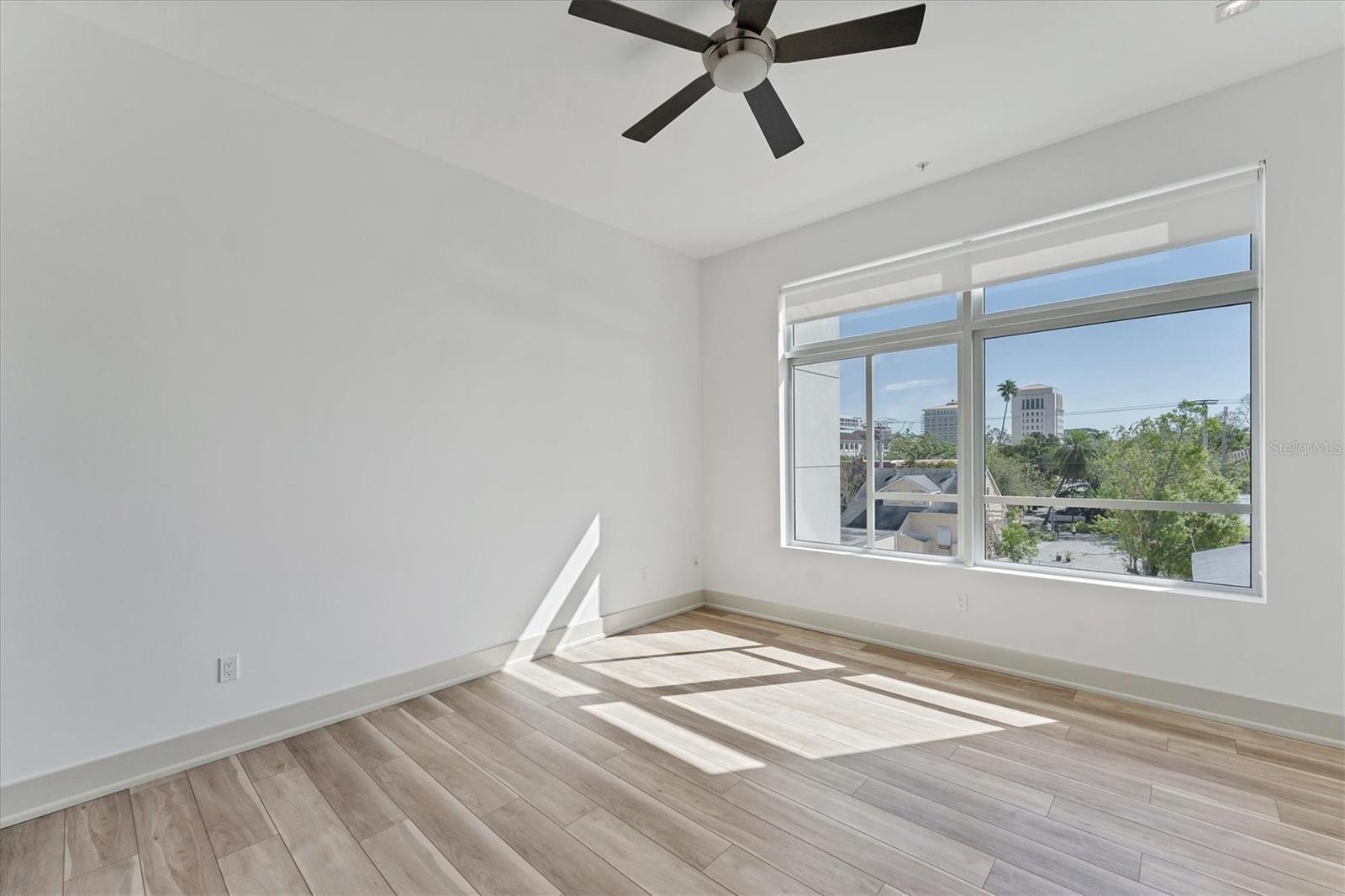 219 COSMOPOLITAN CT, SARASOTA, FL, 34236