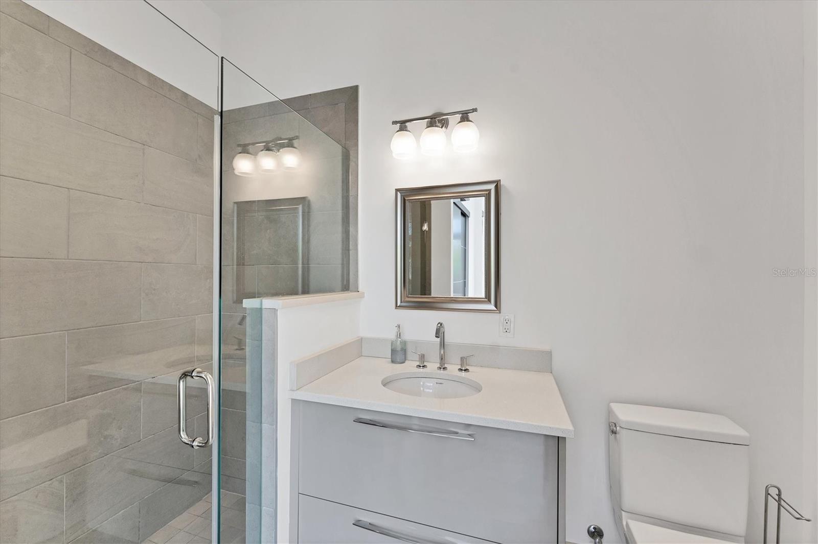 219 COSMOPOLITAN CT, SARASOTA, FL, 34236