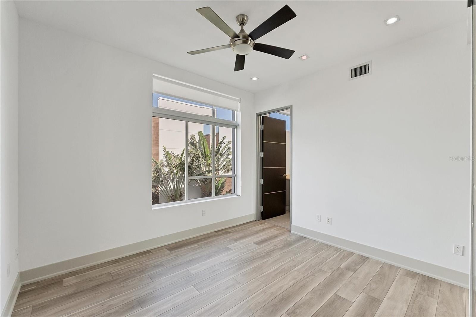 219 COSMOPOLITAN CT, SARASOTA, FL, 34236