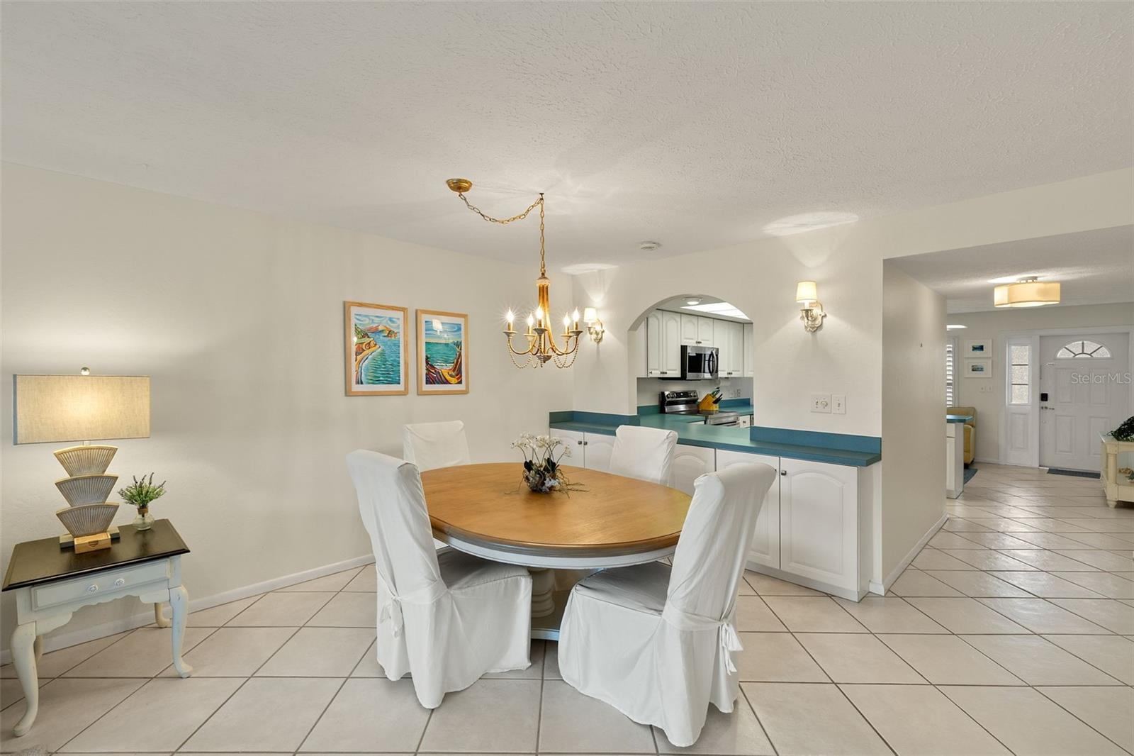 1827 SE 41ST ST #2E, CAPE CORAL, FL, 33904