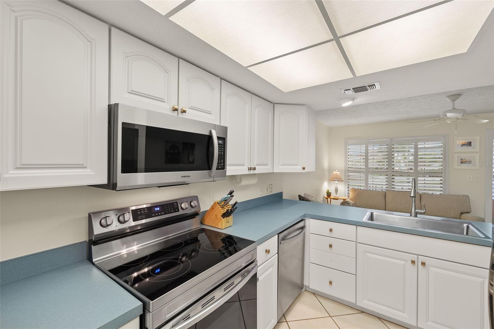 1827 SE 41ST ST #2E, CAPE CORAL, FL, 33904