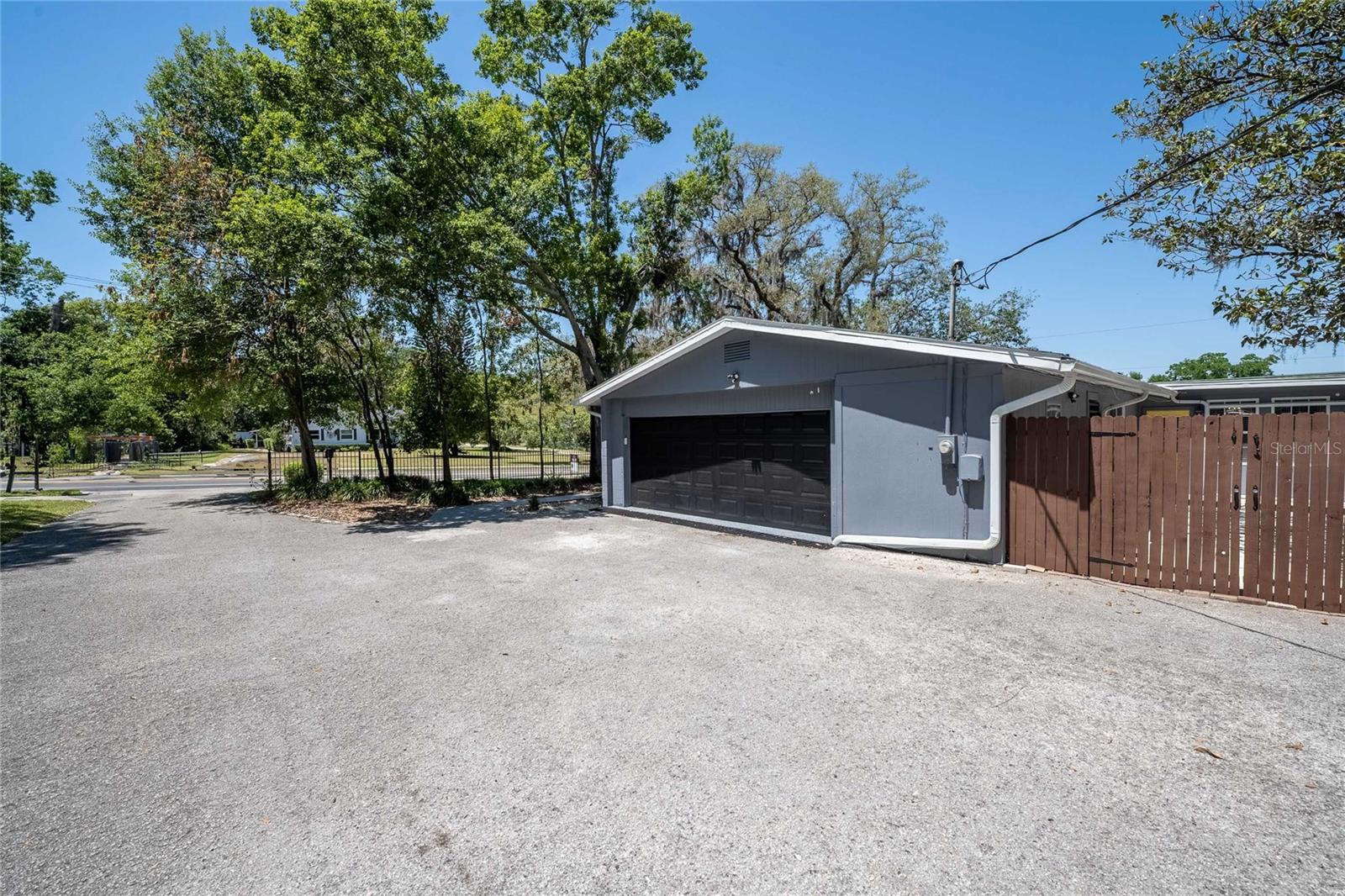 3880 CLEVELAND HEIGHTS BLVD, LAKELAND, FL, 33813