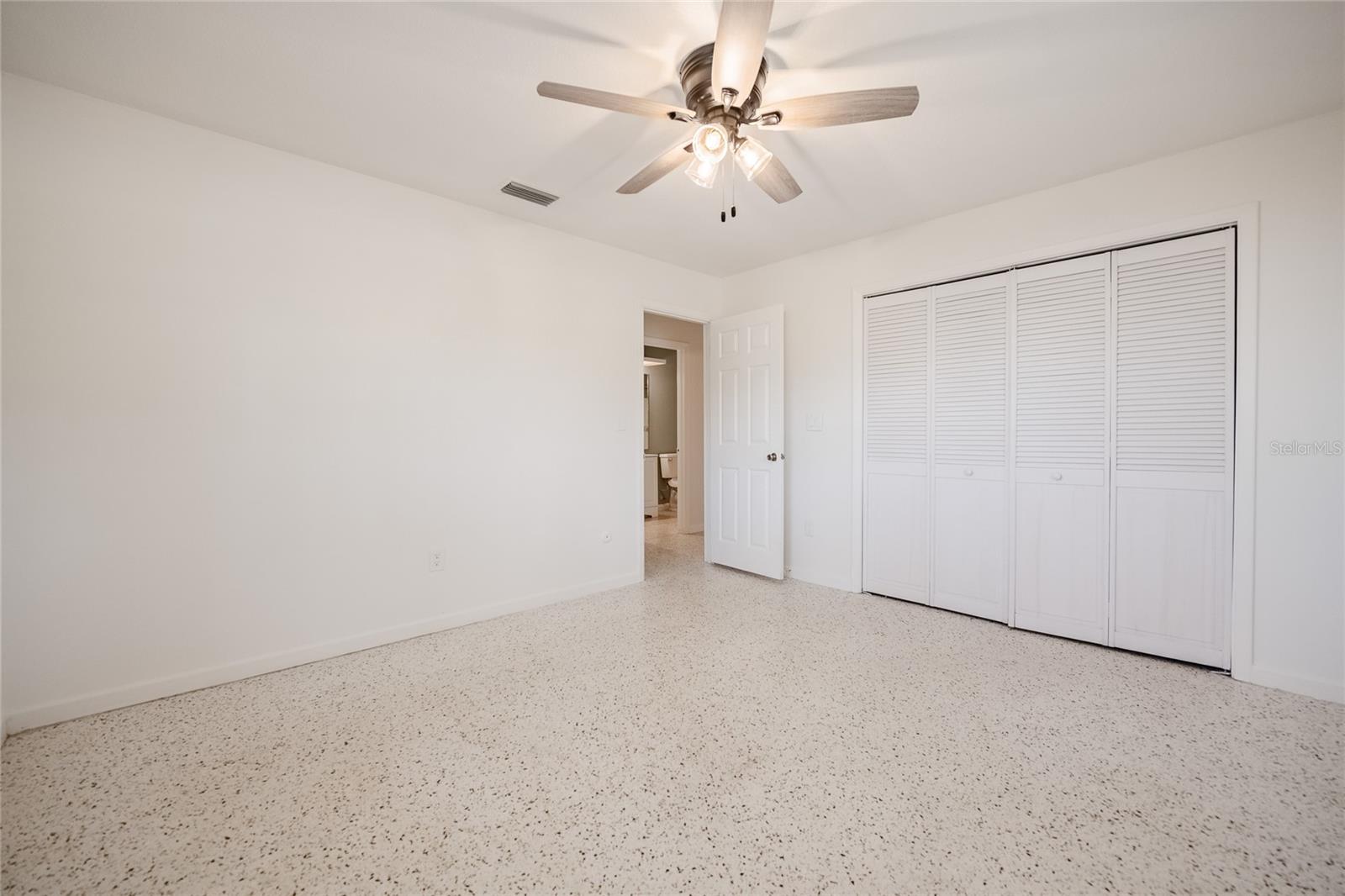 3880 CLEVELAND HEIGHTS BLVD, LAKELAND, FL, 33813