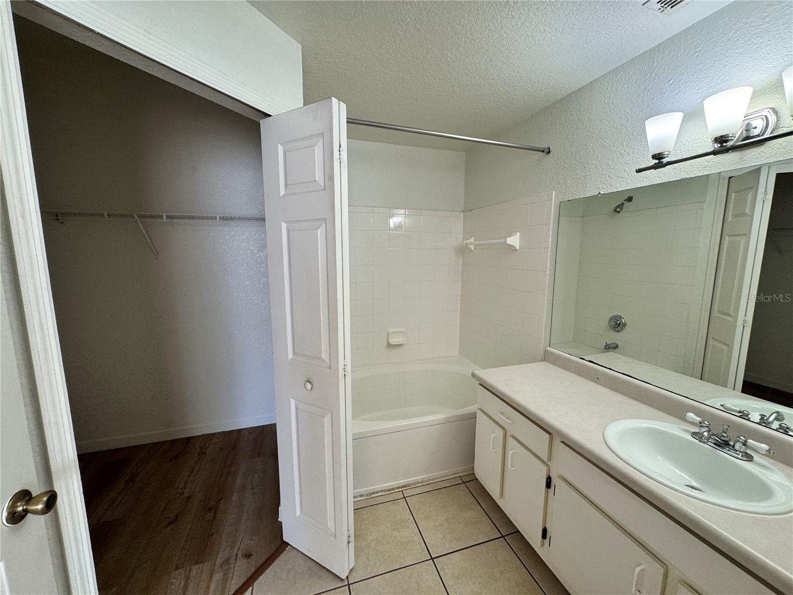 13103 MULBERRY PARK DR #833, ORLANDO, FL, 32821