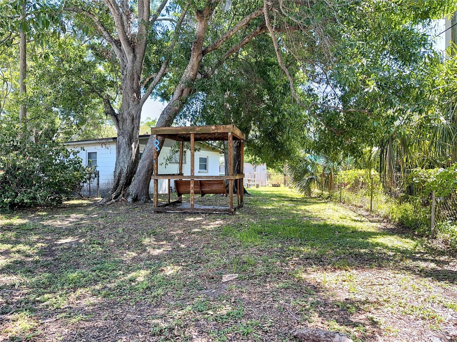 6350 55TH AVE N, ST PETERSBURG, FL, 33709