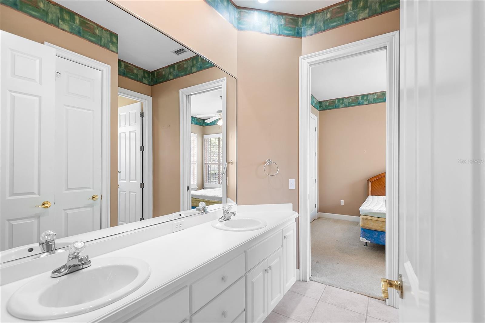 2820 PRESTWICK DR, LAKELAND, FL, 33803