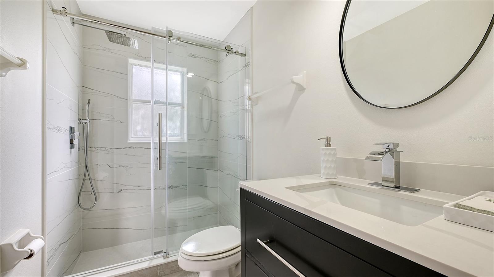 A4649972 Property Photo