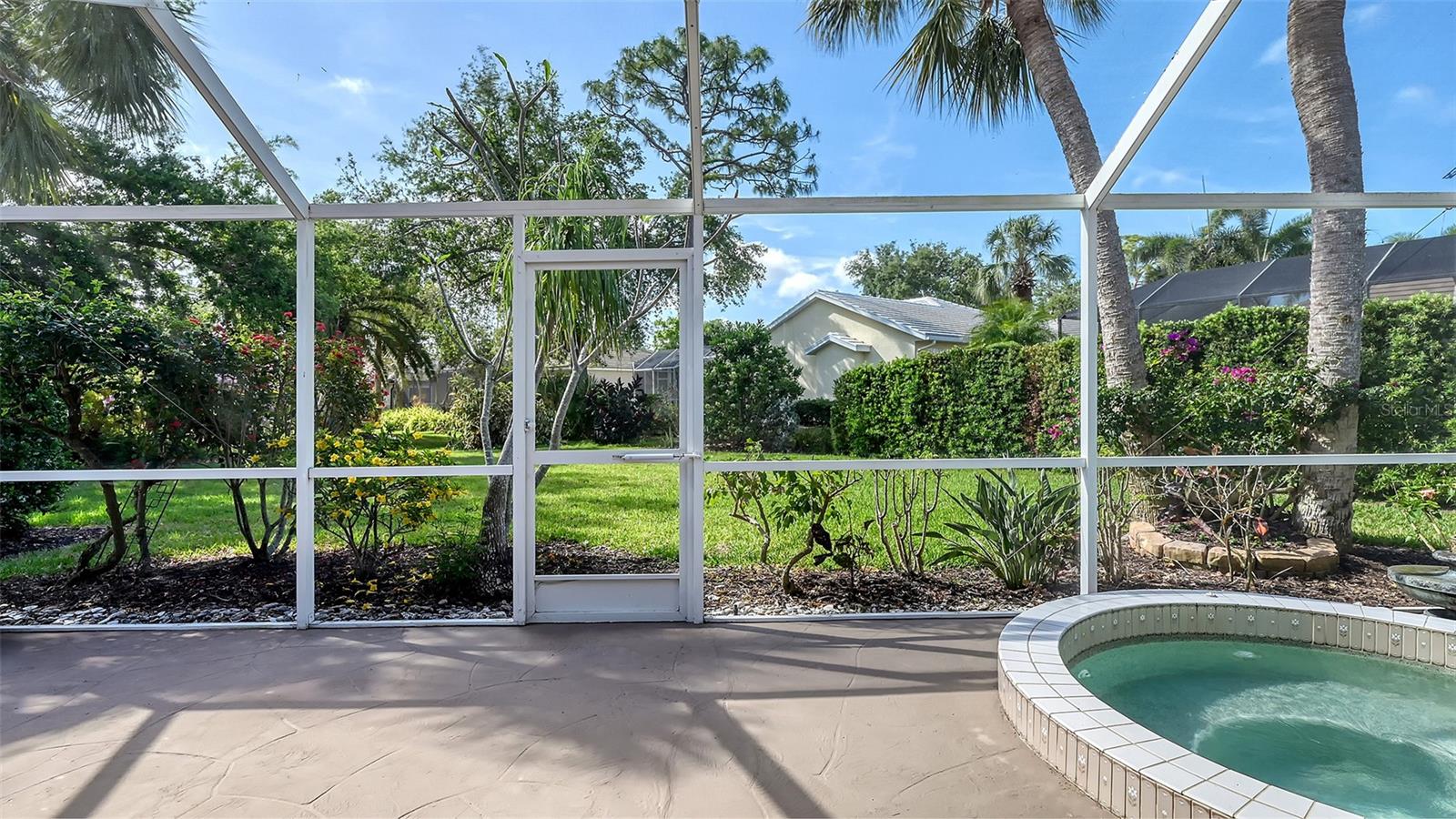 A4649972 Property Photo