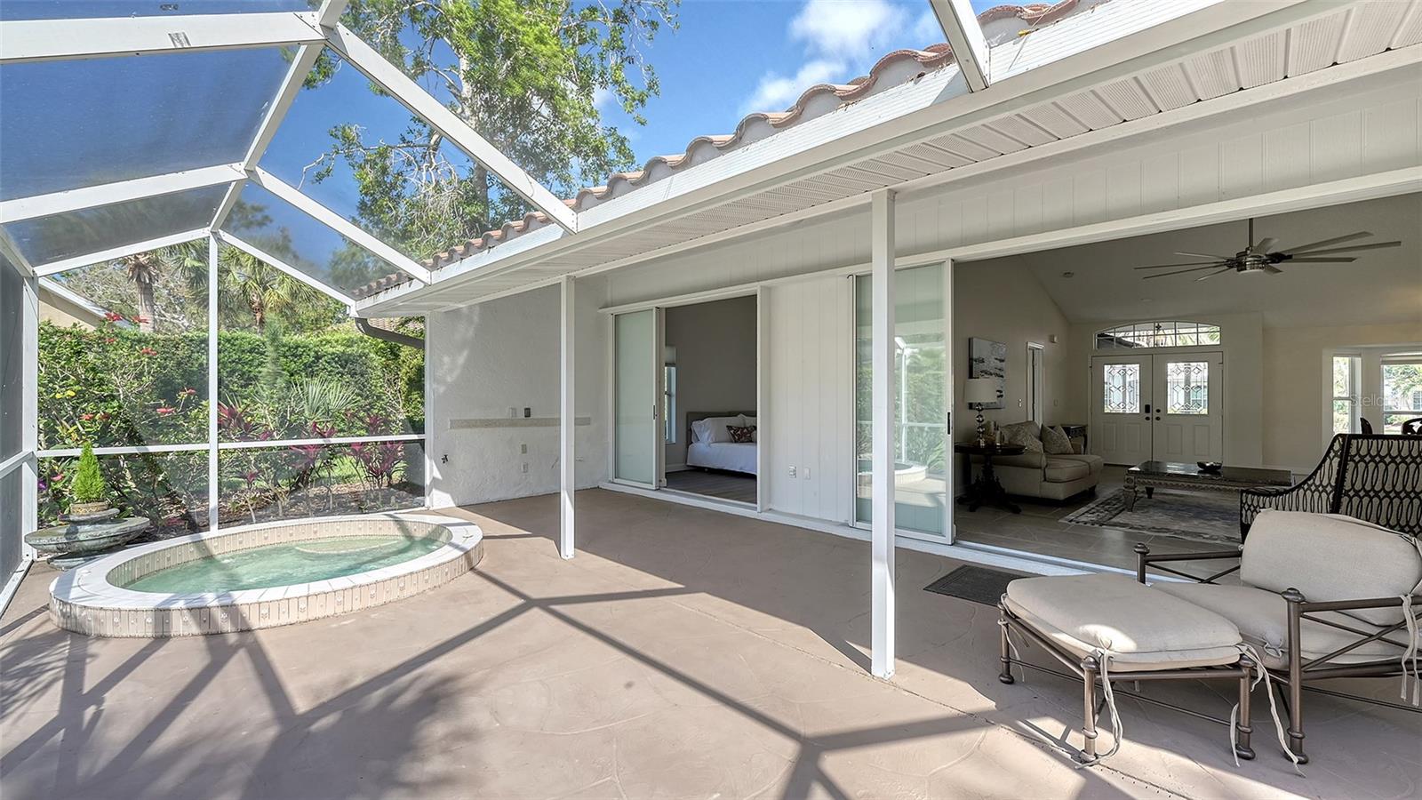 A4649972 Property Photo