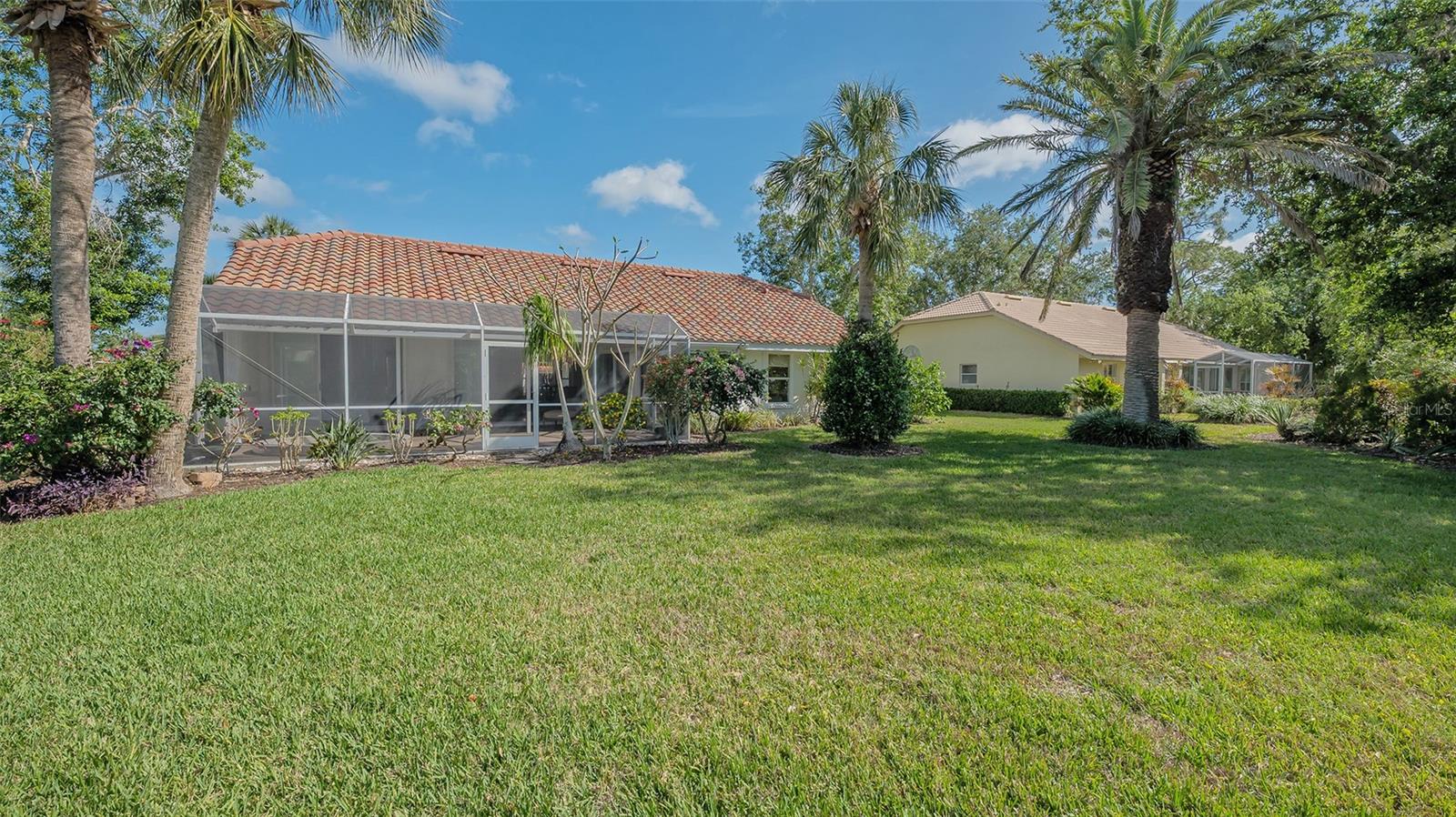 A4649972 Property Photo