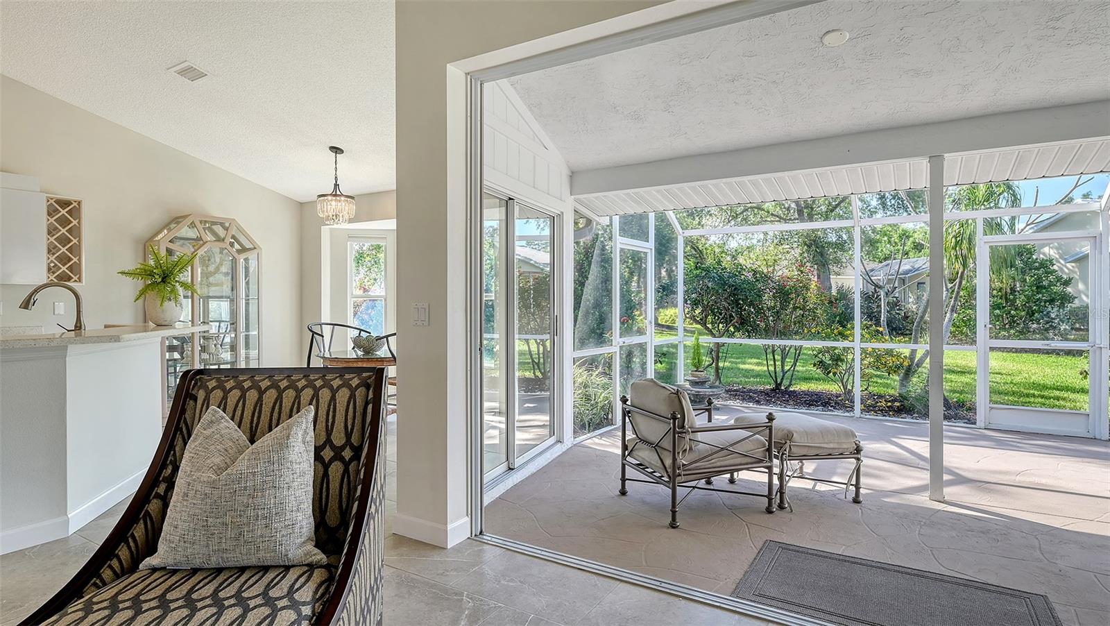 A4649972 Property Photo