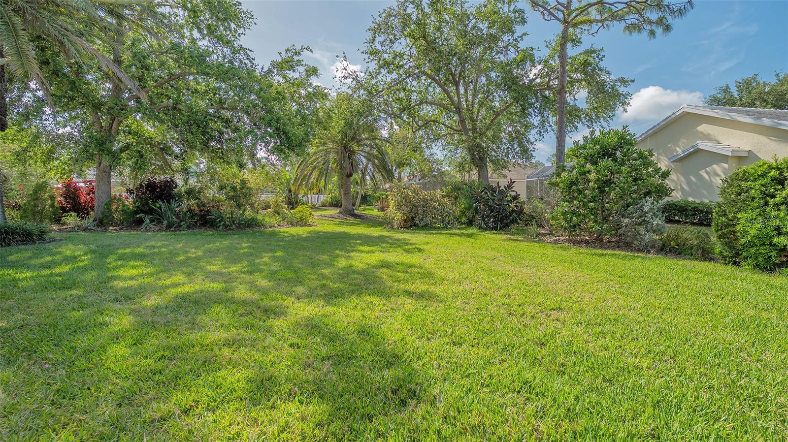 A4649972 Property Photo