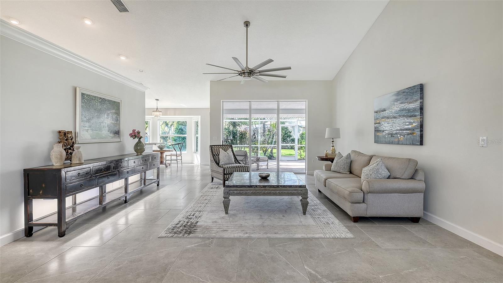A4649972 Property Photo
