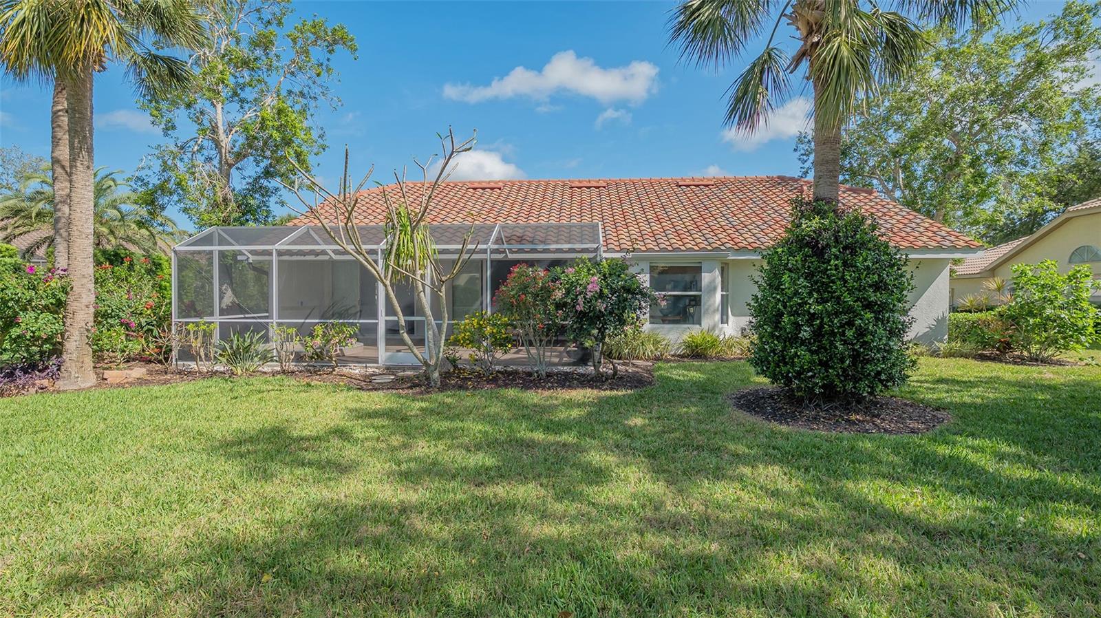 A4649972 Property Photo