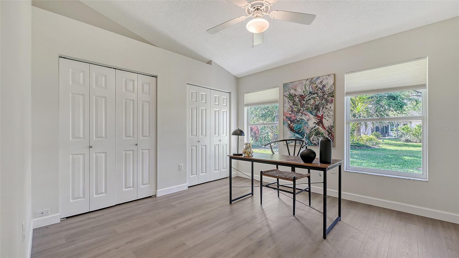 A4649972 Property Photo