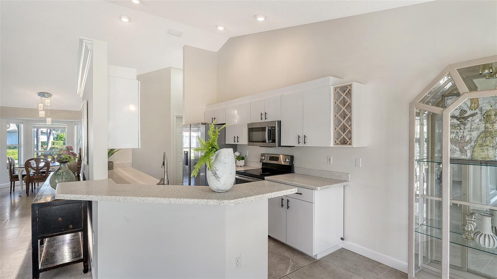 A4649972 Property Photo