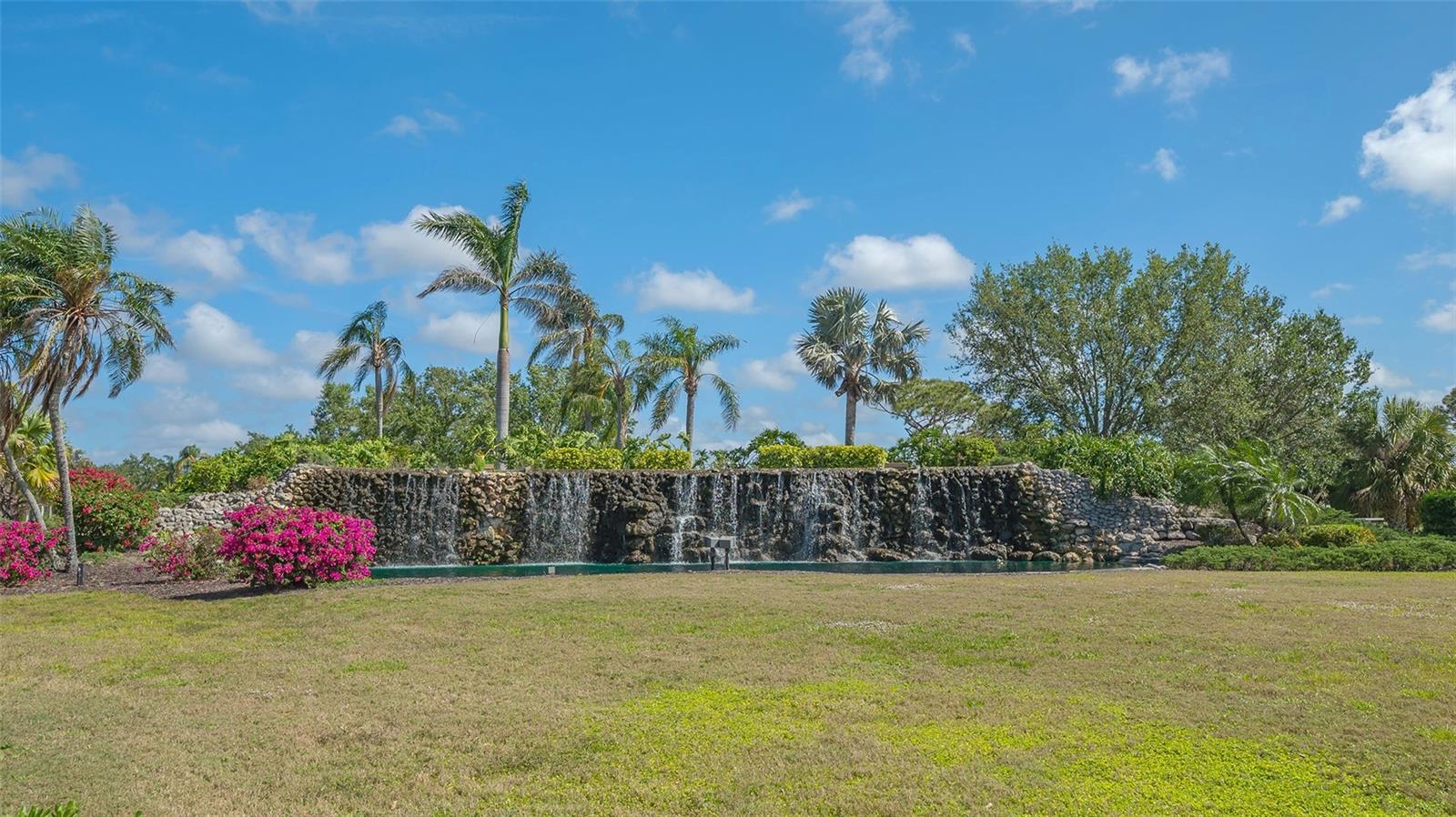 A4649972 Property Photo