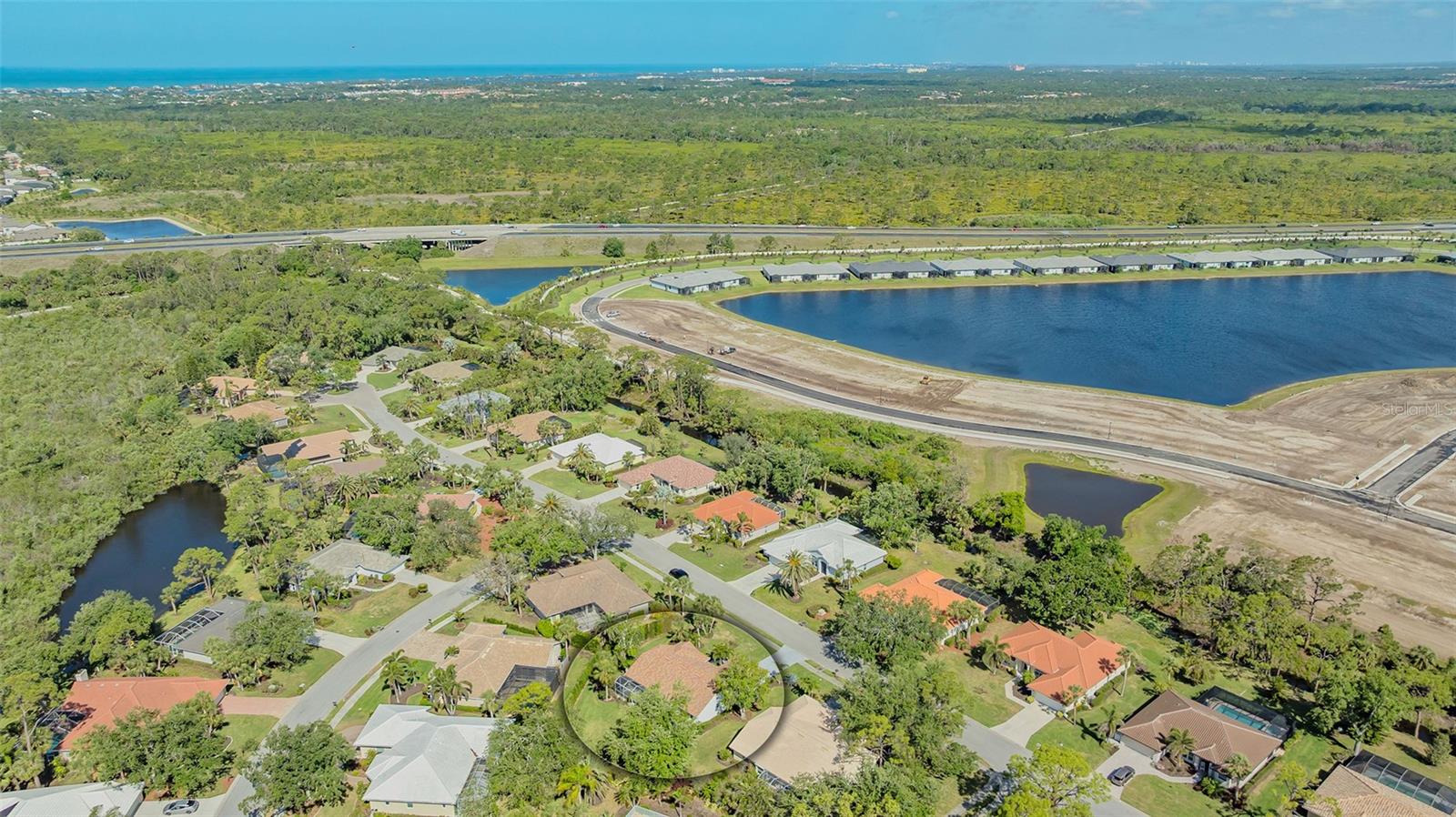 A4649972 Property Photo