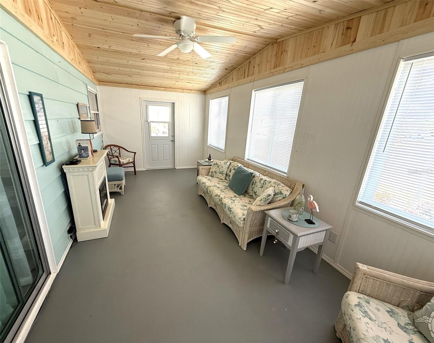 175 PALM HARBOR DR, NORTH PORT, FL, 34287