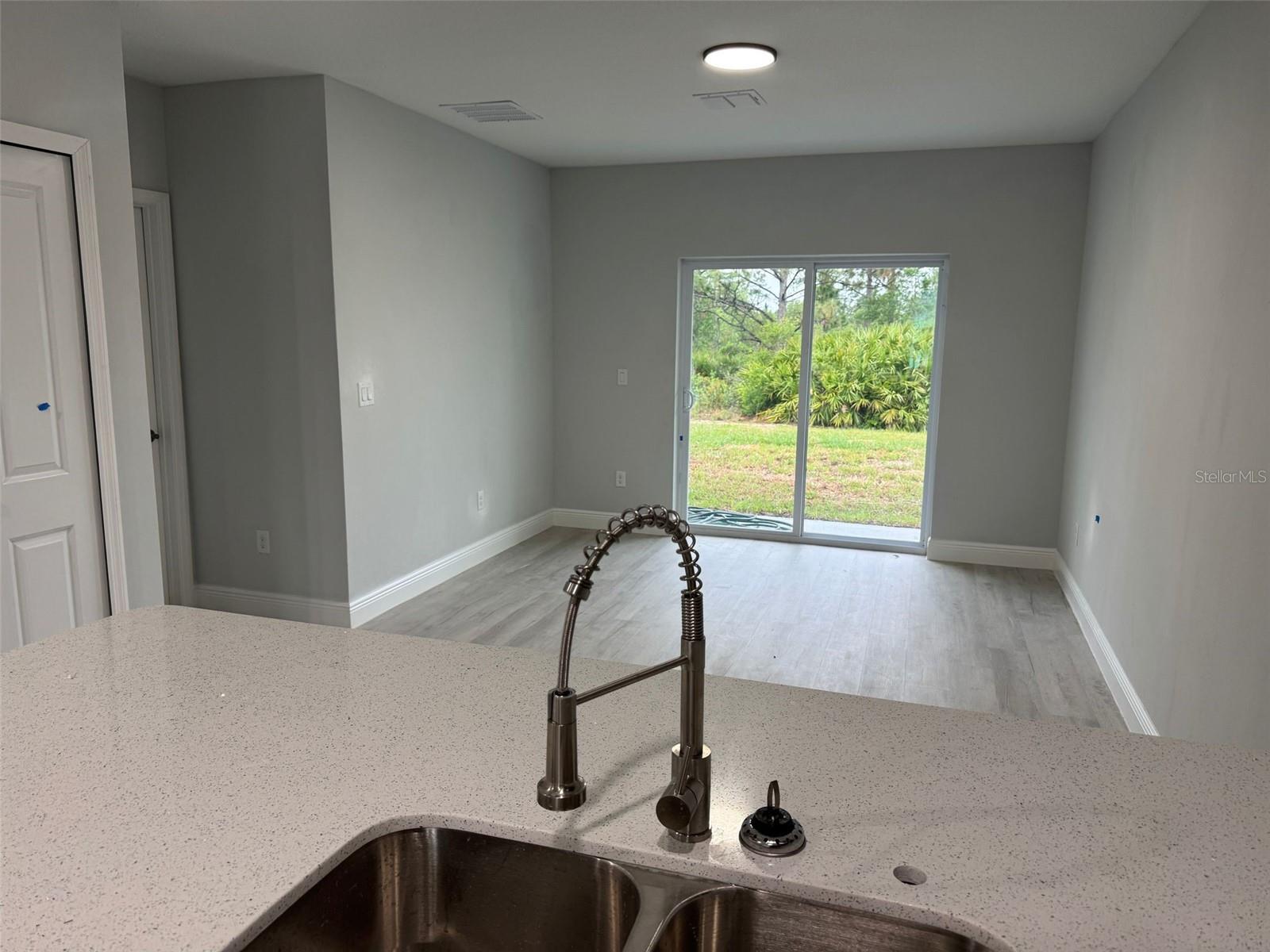 6935 DICKINSON DR, SEBRING, FL, 33872