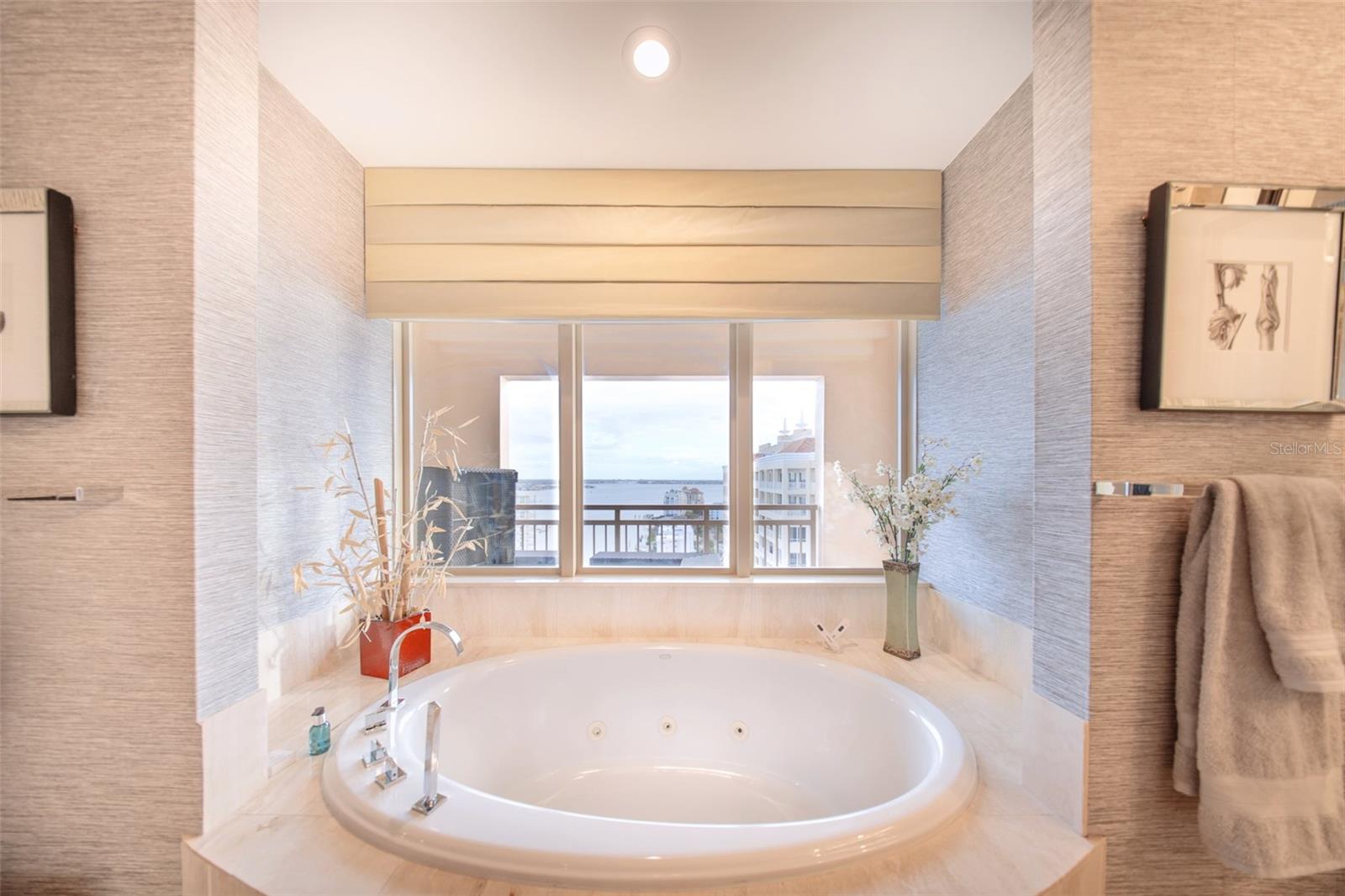 1111 RITZ CARLTON DR #1802, SARASOTA, FL, 34236