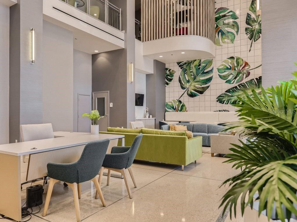 415 E PINE ST #PH, ORLANDO, FL, 32801