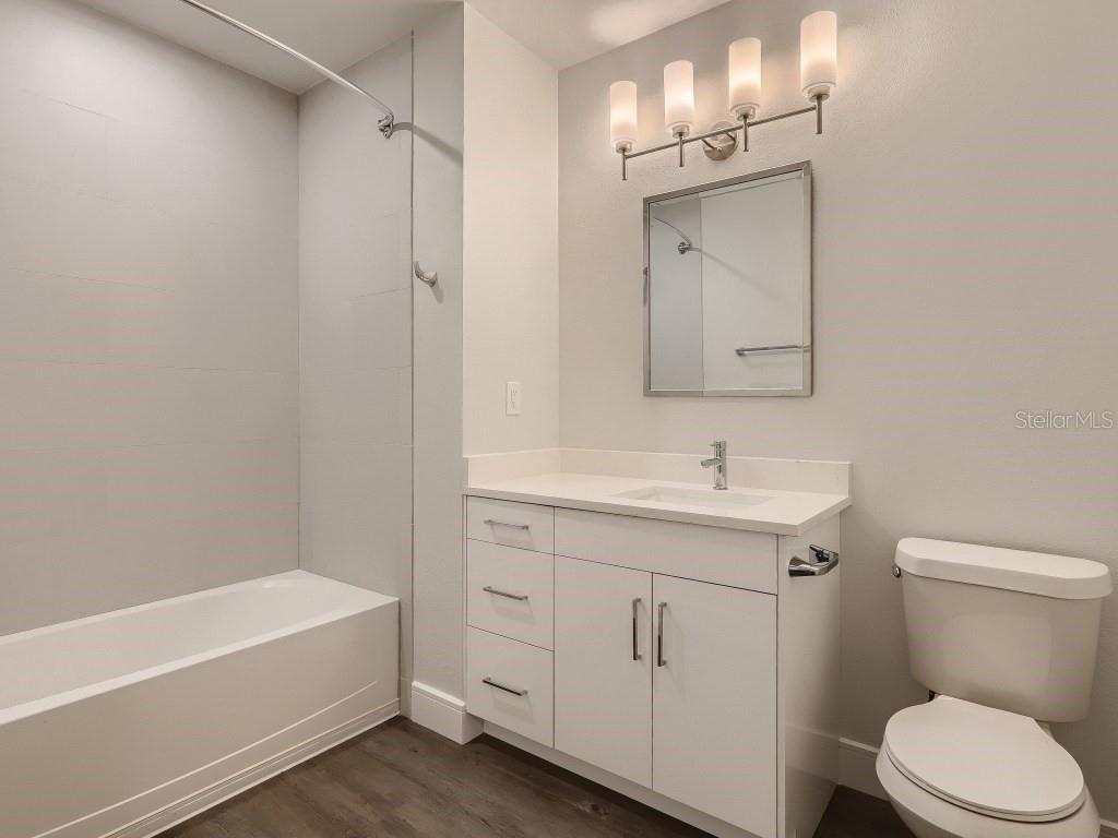 415 E PINE ST #PH, ORLANDO, FL, 32801