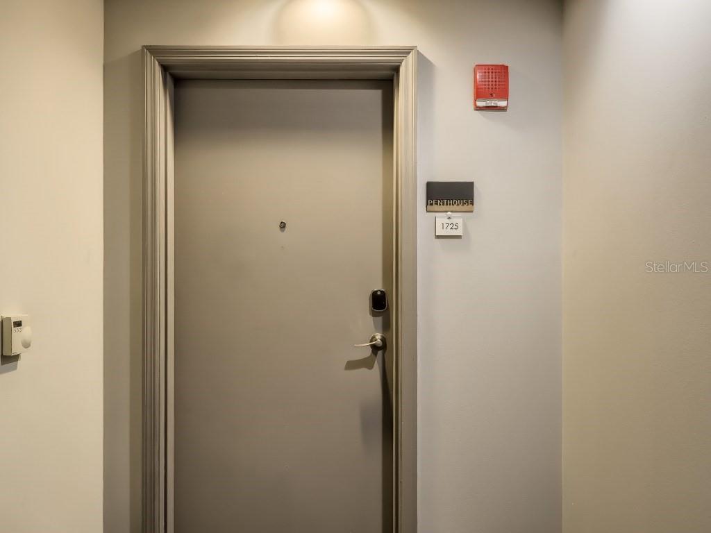 415 E PINE ST #PH, ORLANDO, FL, 32801