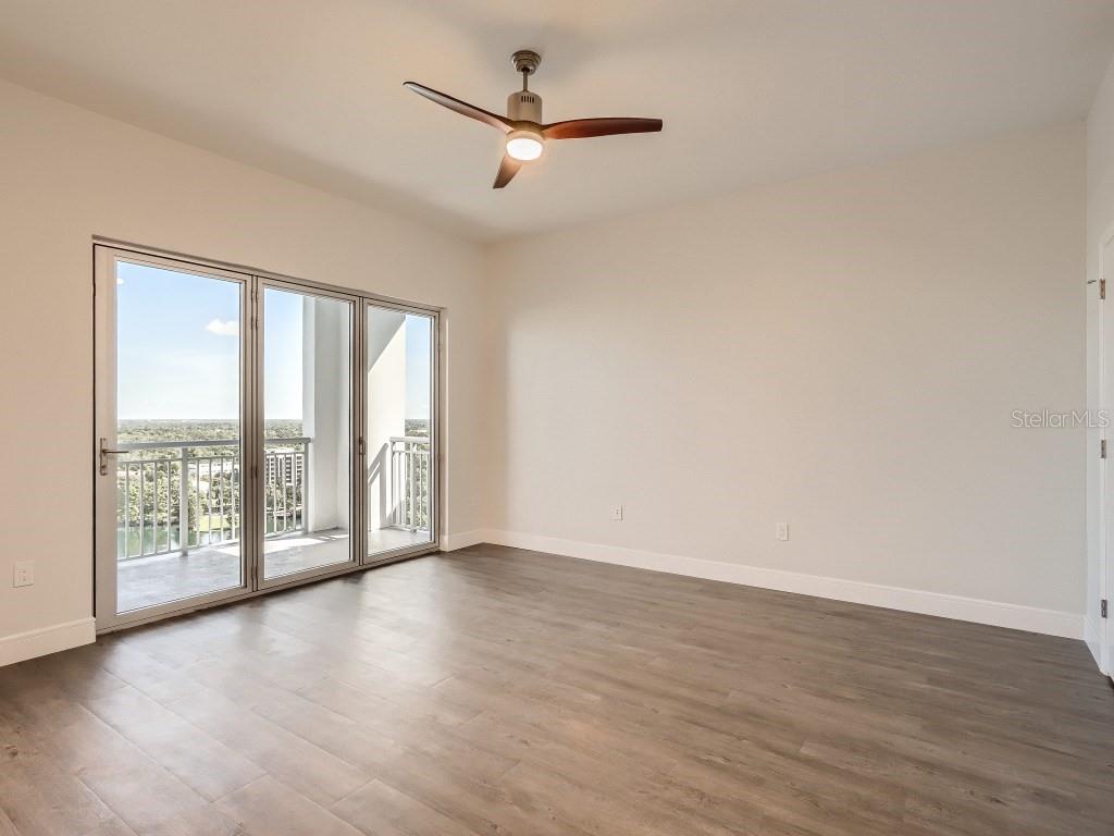 415 E PINE ST #PH, ORLANDO, FL, 32801