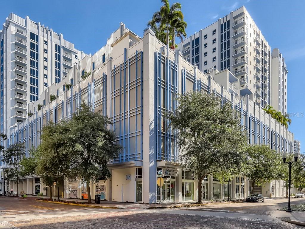 415 E PINE ST #PH, ORLANDO, FL, 32801