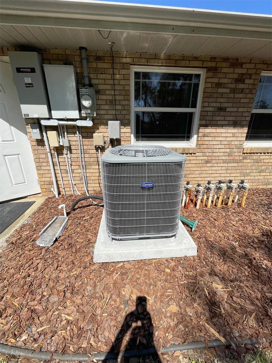 1275 MAN O WAR DR, DELAND, FL, 32724